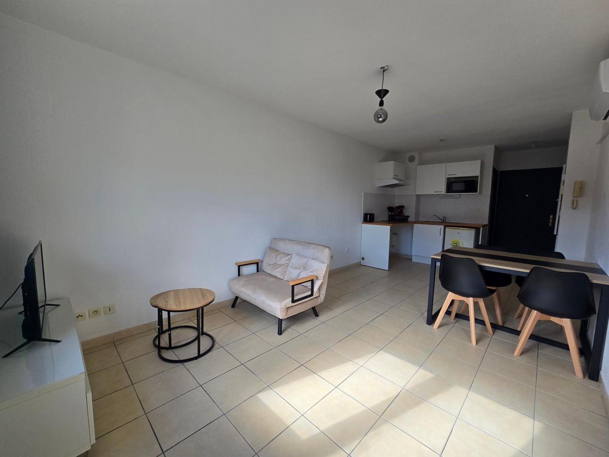 Appartement Dans Residence Avec Piscine Agde Exterior photo